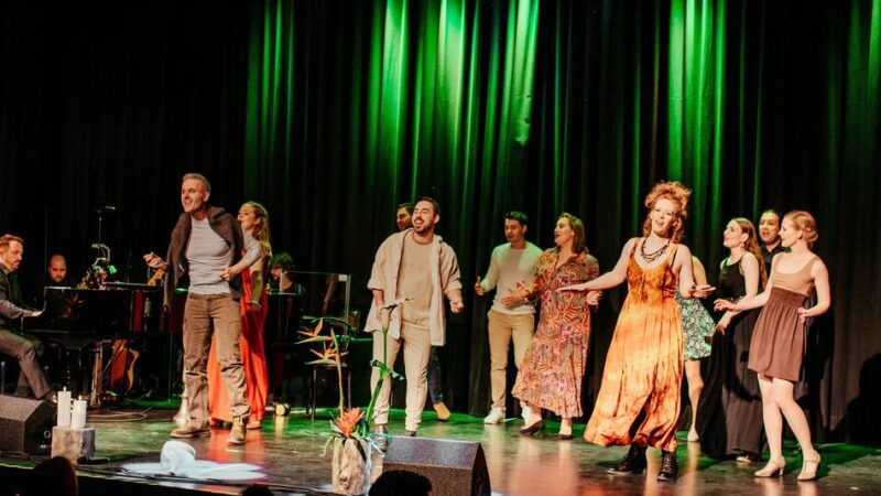 Musiktheater in Meerbusch: Schauspieler und Sänger für „So klingt Liebe“ gesucht