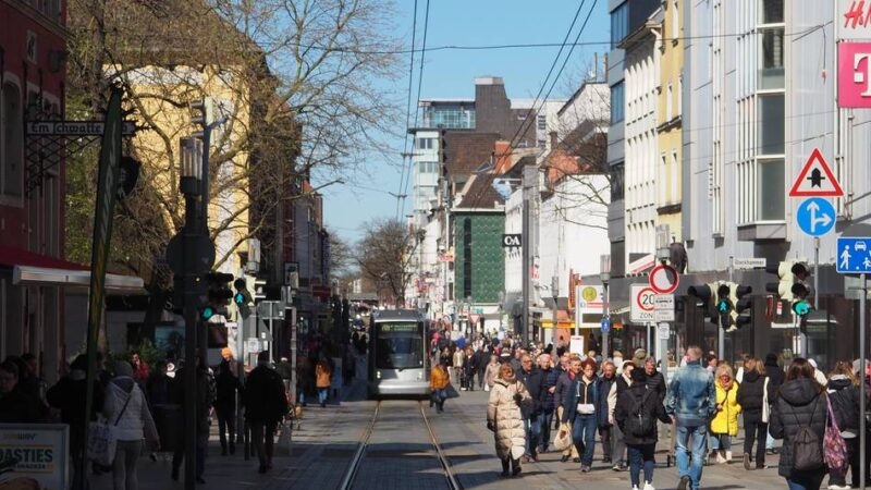 Debatte um die Zukunft der City: „Die Neusser Innenstadt ist nicht tot, aber sie wird sich weiter verändern“