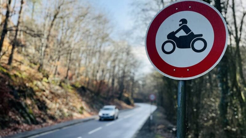 L409 in Wermelskirchen: Kommt eine Sperrung für Motorräder?