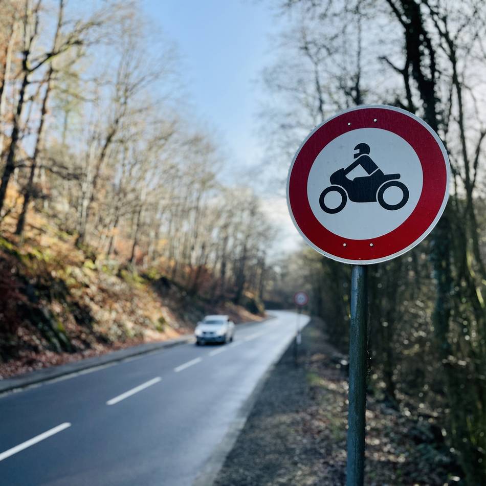 L409 in Wermelskirchen: Kommt eine Sperrung für Motorräder?