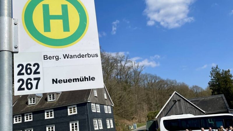 Bergischer Wanderbus startet in Saison 2026: „Die Fahrgast-Zahlen stimmen hoffnungsvoll“
