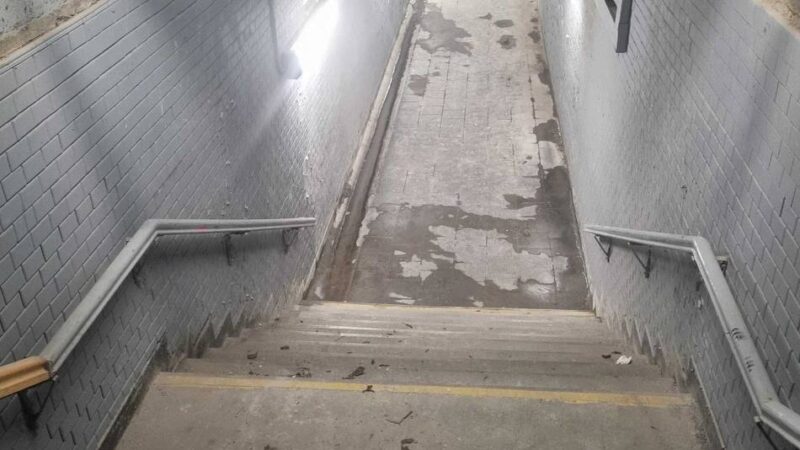 Umbau in Planung: Unterführung am Jüchener Bahnhof wieder frei