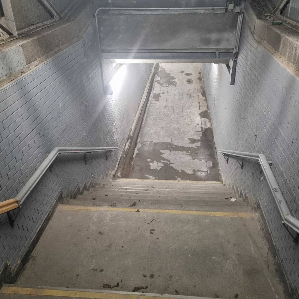 Umbau in Planung: Unterführung am Jüchener Bahnhof wieder frei