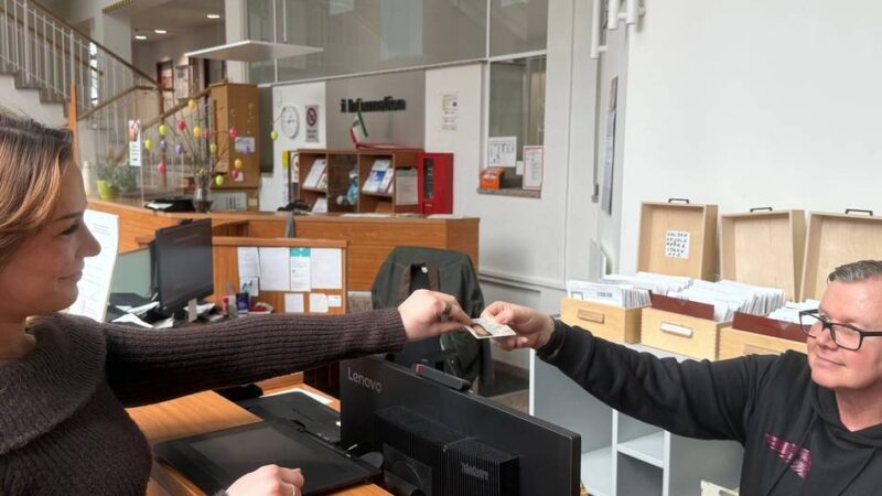 Hilden bündelt und erweitert Bürgerservice: Mehr online statt Behördengänge