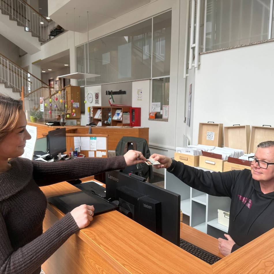 Hilden bündelt und erweitert Bürgerservice: Mehr online statt Behördengänge