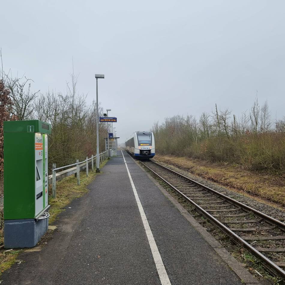 Umbau soll kommen: VRR sieht Verbesserungsbedarf bei Bahnhöfen in Grevenbroich