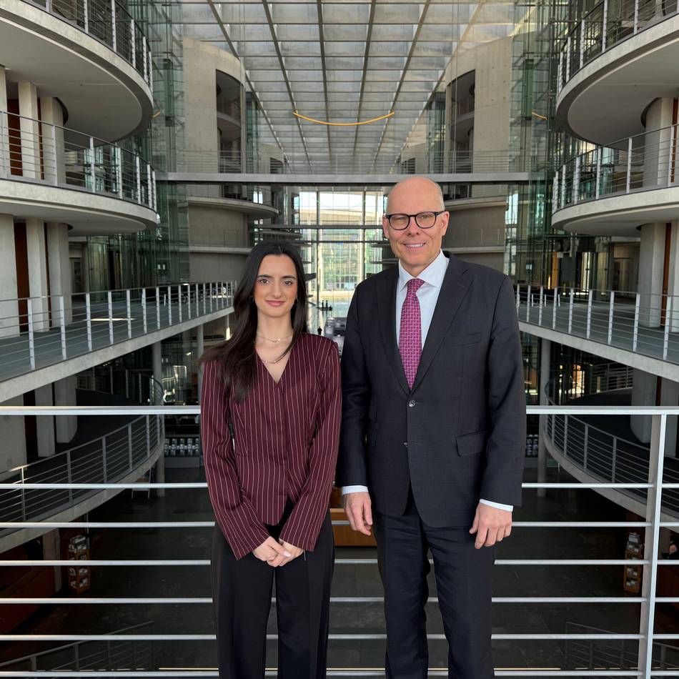 Praktikum bei Peter Beyer (CDU): Praktikum öffnet Türen zu einer unbekannten Welt