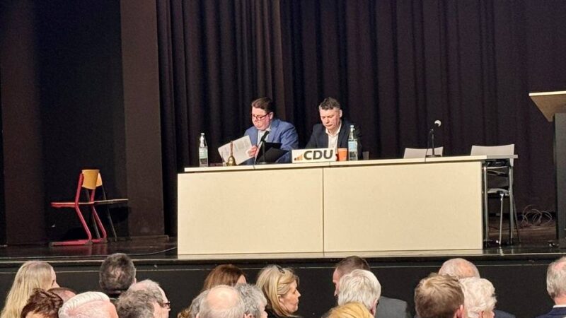 Ex-Vorsitzende Saysay wehrt sich mit Anwalt: 4124 Euro an „Tui 4U“ – Kreisvorstand nennt Auffälligkeiten in Dormagener CDU-Kasse