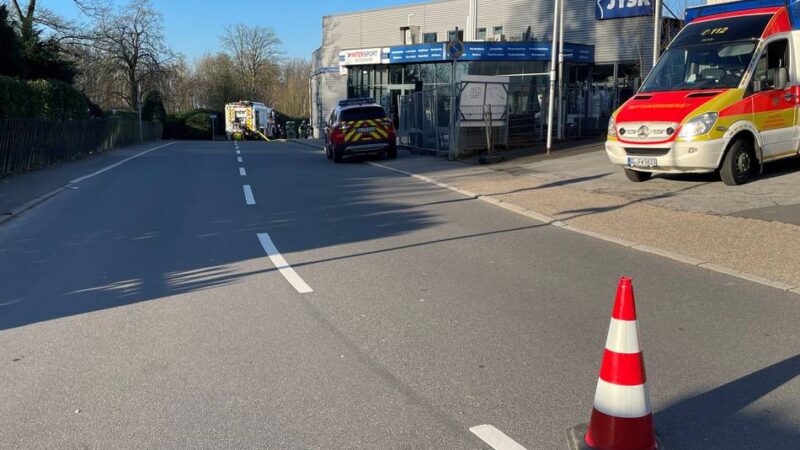 Feuerwehr-Einsatz in Wermelskirchen: Verdacht auf Gasaustritt bleibt ohne Befund