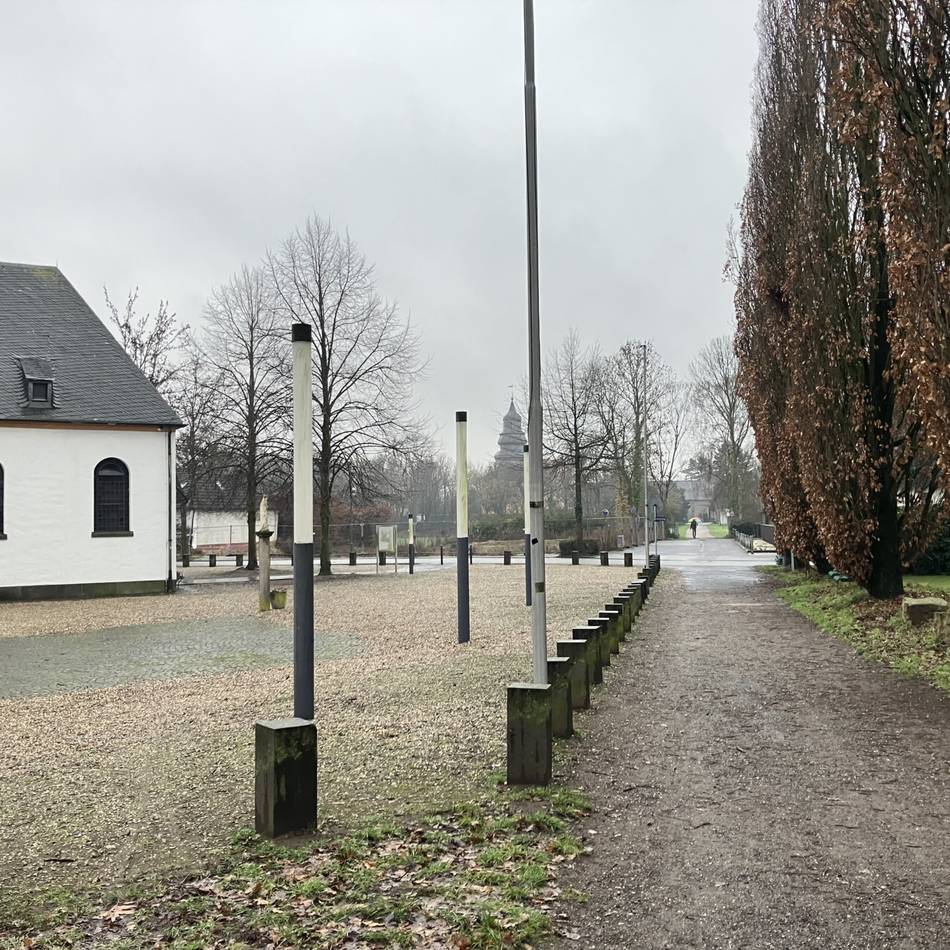 Neubauten in Meerbusch: Historischer Weg an Wallfahrtskapelle bleibt erhalten – mit kleiner Einschränkung