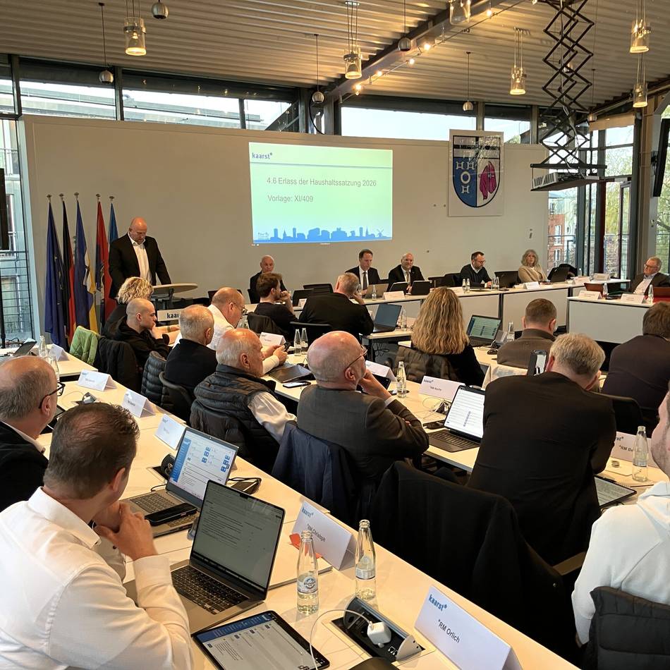 Kaarster Stadtrat beschließt Steuererhöhungen: „Mit diesem Weg vermeiden wir eine Zäsur“