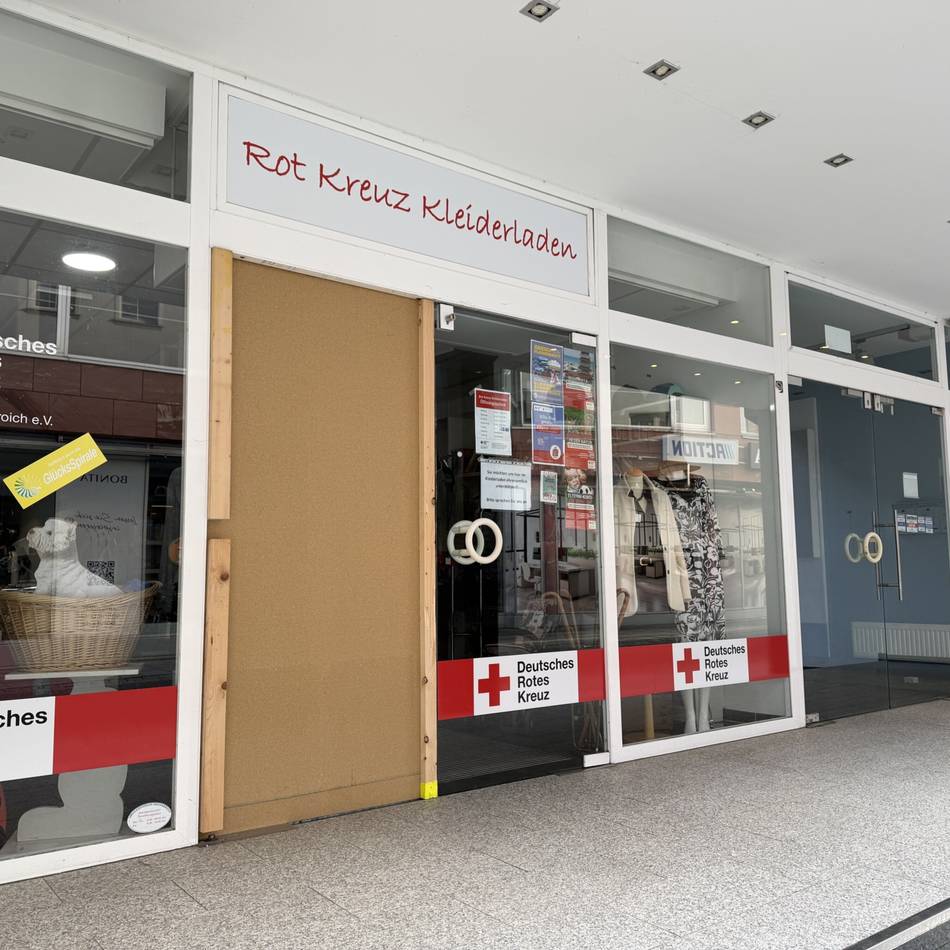 Angebot für alle Grevenbroicher: DRK-Kleiderladen zieht um – Verkaufsfläche verdoppelt sich