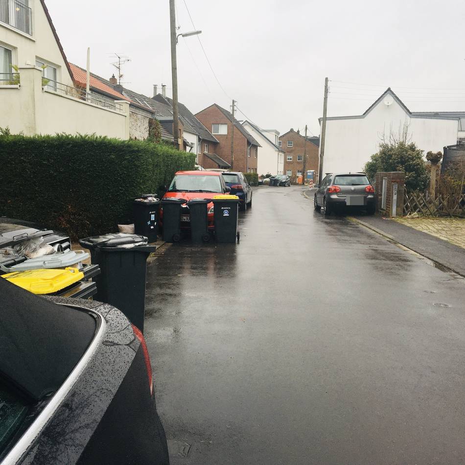 Verkehrssicherheit in Düsseldorf: Unterdorfstraße kann nur schwer verkehrsberuhigt werden