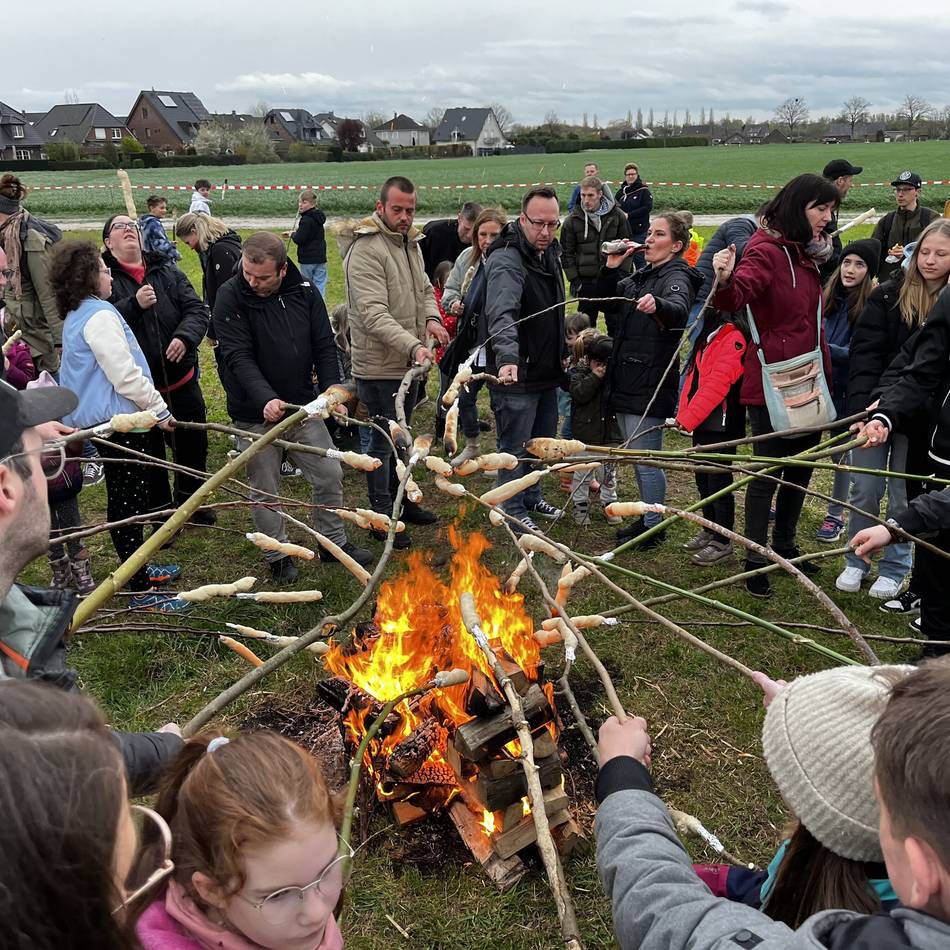 Neuer Standort: Kerkener Bruderschaften kooperieren – und retten somit das traditionelle Osterfeuer