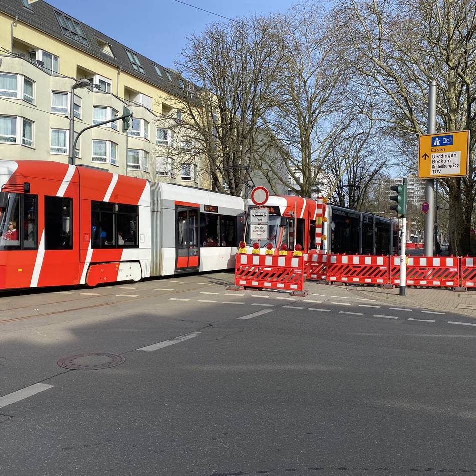 Baustelle in Krefeld: Kommunalbetrieb gibt Uerdinger Straße frei