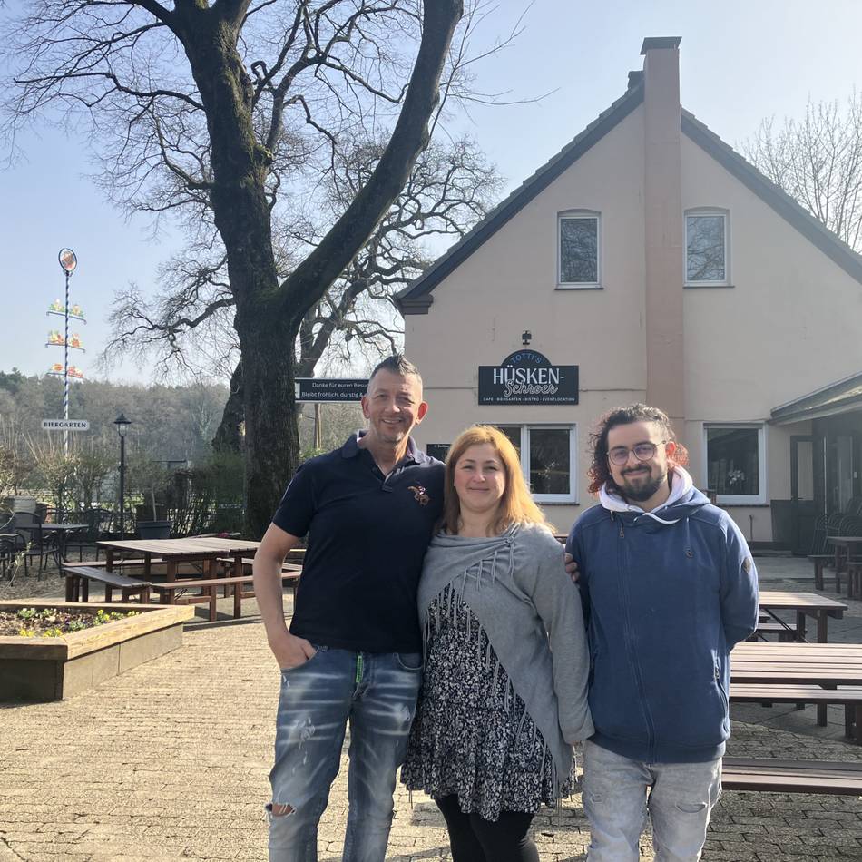 Ausflugslokal in Dinslaken: „Wir sind gern Gastgeber“ – Hüsken-Schroer eröffnet neu