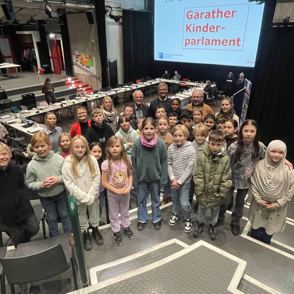 Sitzung am Dienstag: Kinderparlament hält an Zebrastreifen-Lösung fest