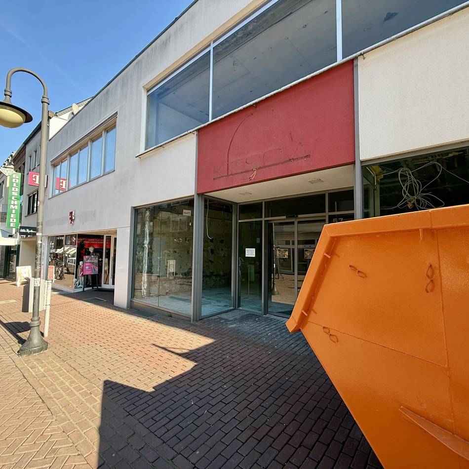 Mitten in der Fußgängerzone: Neues Geschäft zieht in Kiesow-Räume in der Klever Innenstadt