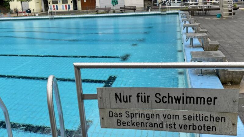 Freibad Dabringhausen: Freibad bereitet sich auf die Saison vor