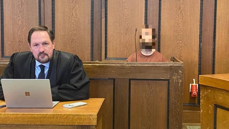 Prozessauftakt gegen Mann aus Viersen: Tödlicher Angriff mit dem Cuttermesser auf die eigene Mutter