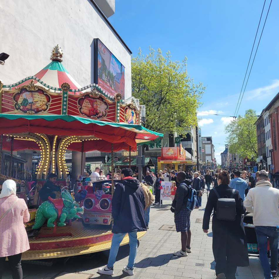 Kinderschminken, Überraschungen, Glitzertattoos: So schön wird „Ostern am Konvent“ in Neuss
