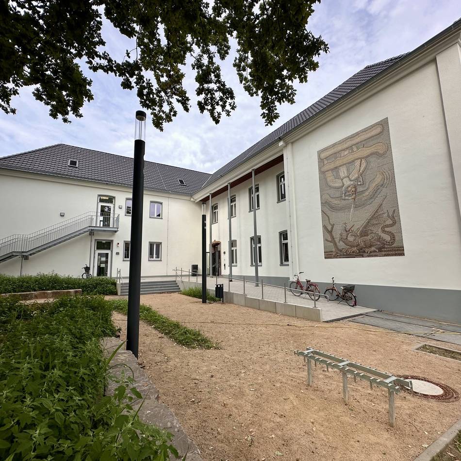 Schulfest am 25. April: Einweihung der Michael-Schule in Geldern