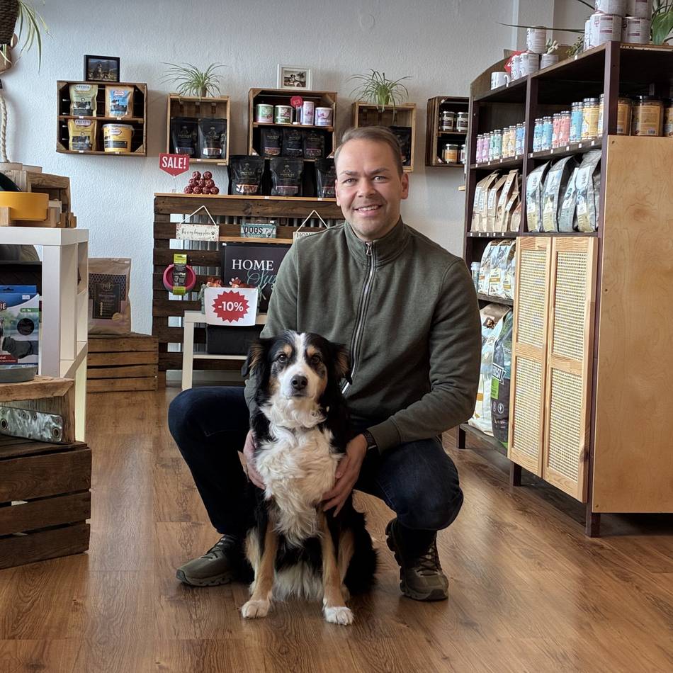 Besonderer Einzelhandel in Wermelskirchen: Kranke Hündin sorgte für die Geschäftsidee