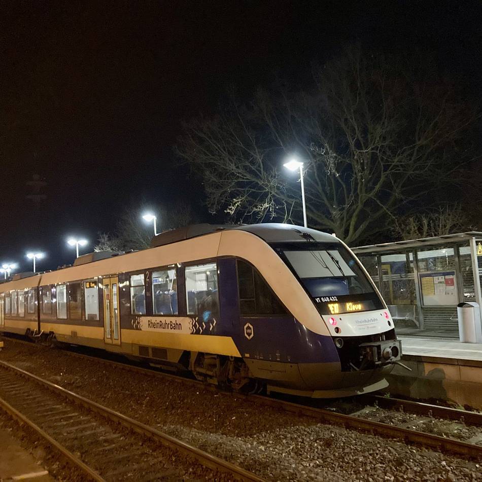 Das betrifft auch den RE10: Einigung erzielt – neuer Tarifvertrag bei der Rhein Ruhr Bahn