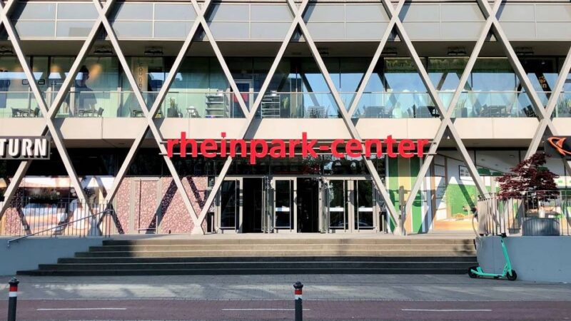 Live-Podcast im Rheinpark-Center in Neuss: Experten sprechen über Stressmanagement