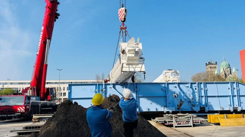 Bühne frei für das Laga-Riesenrad: „Neuss ist fast wie Heimat“