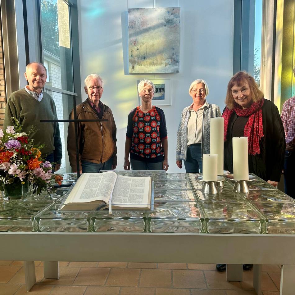 „Sonntagabend um 6“ in Meerbusch: Wie Ehrenamtliche die Lücke in der Kirche füllen