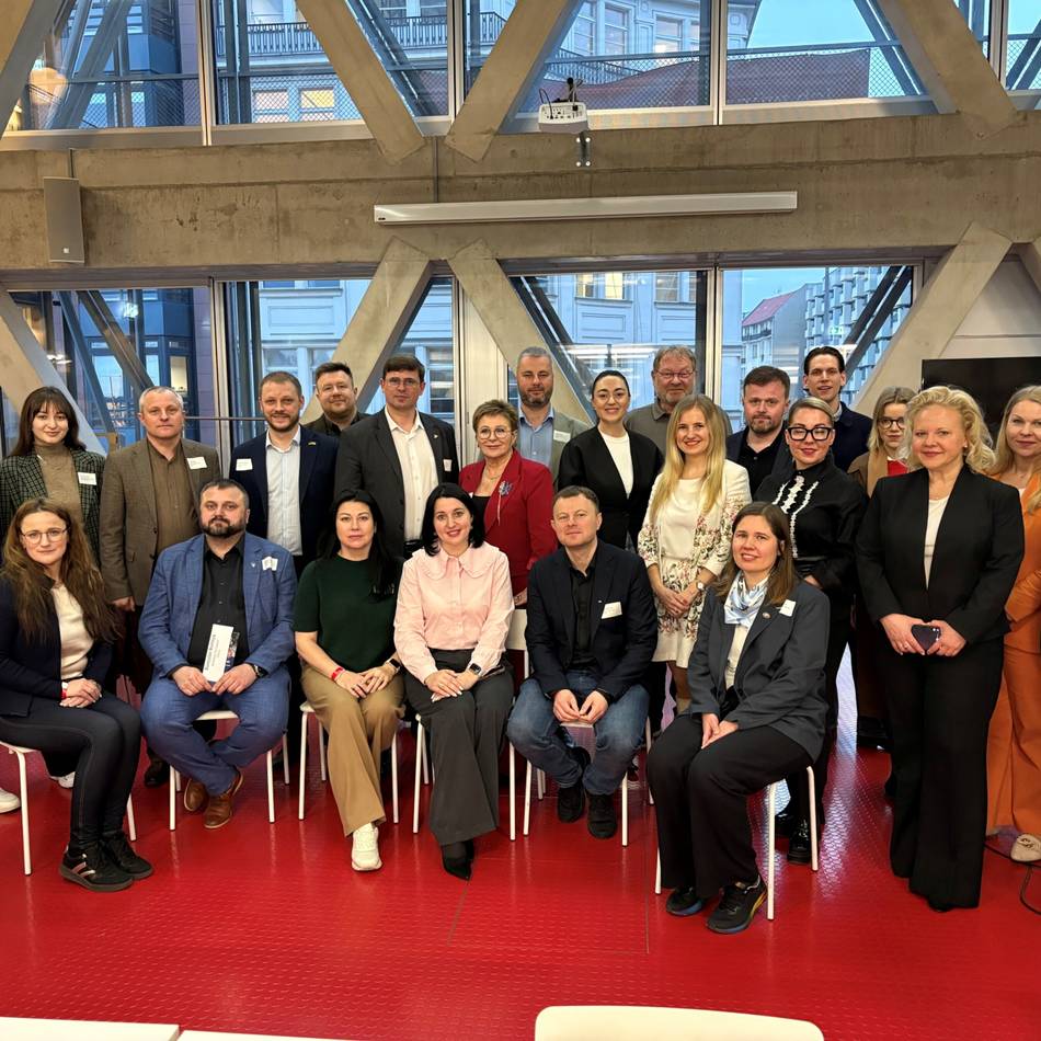 Wermelskirchener bei Treffen in Berlin: Neue Städtepartnerschaften mit der Ukraine ?