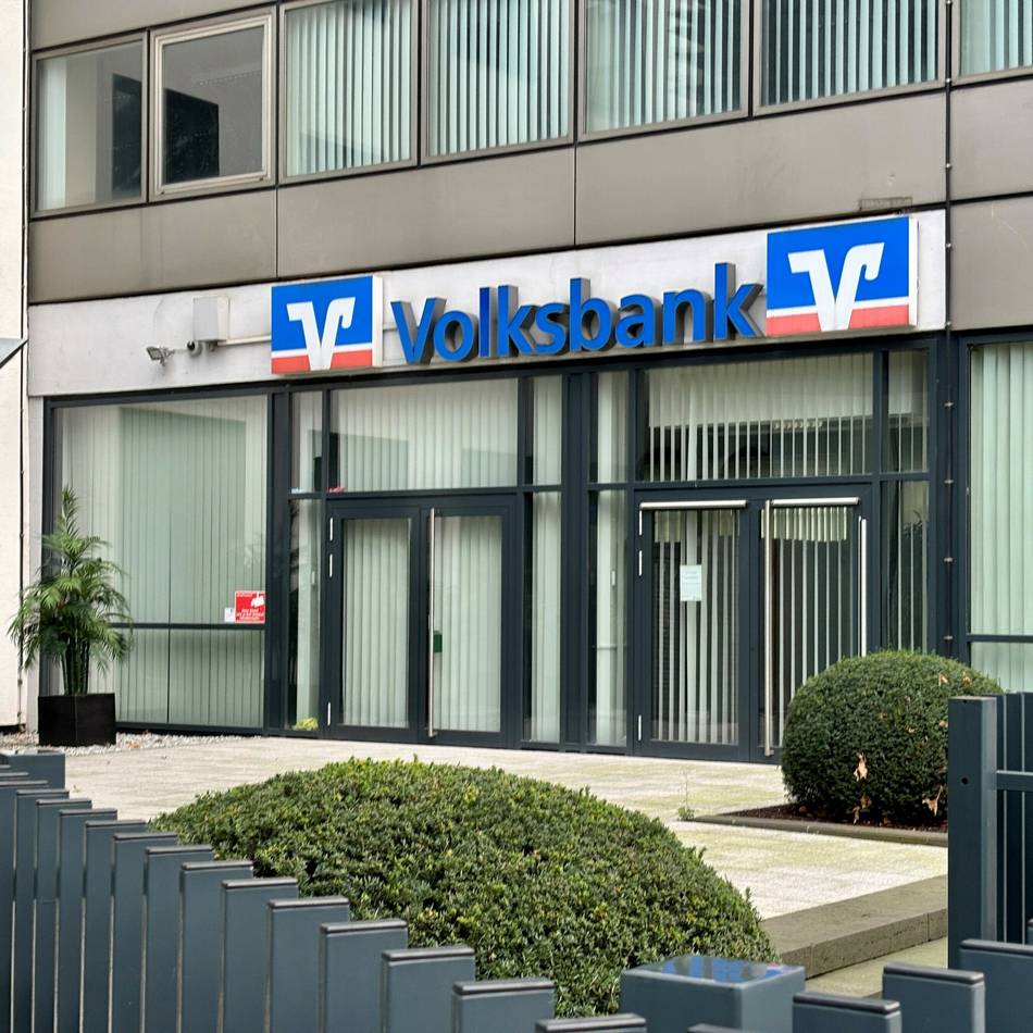 Neuss, Düsseldorf und Krefeld verschmelzen: Volksbank-Fusion – der neue Name steht fest