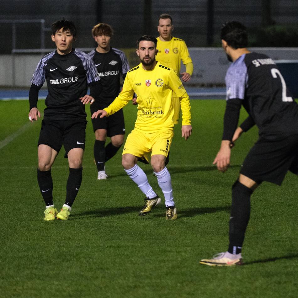 Freitagabendspiel in Ratingen: 04/19 nimmt erfolgreich Revanche an den SFB