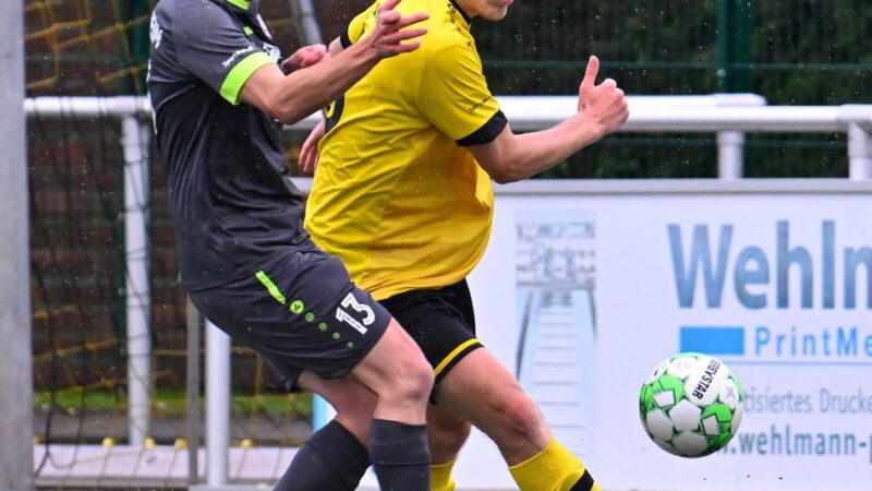 Freitagabend beim SV Rindern: Borussia Veen fängt sich zu viele Gegentore