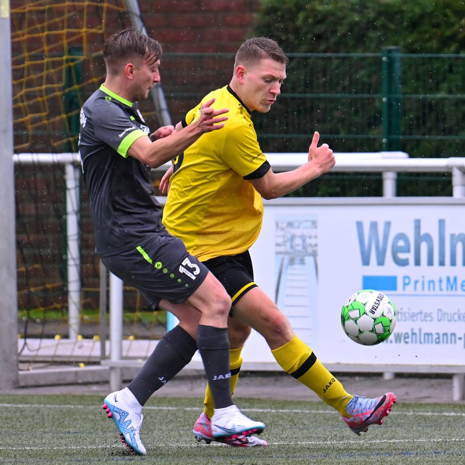 Freitagabend beim SV Rindern: Borussia Veen fängt sich zu viele Gegentore