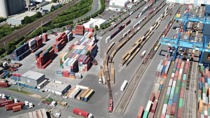 Erlebnisfahrt in Neuss: Neue Hafen-Tour im Doppeldecker-Bus