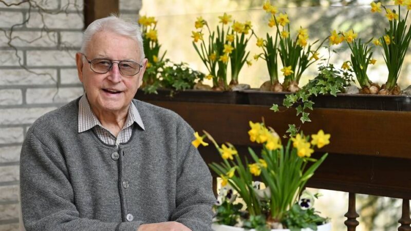 Hückeswagener Günter Hartmann feiert 90. Geburtstag: Bergischer Jung mit sächsischem Dialekt