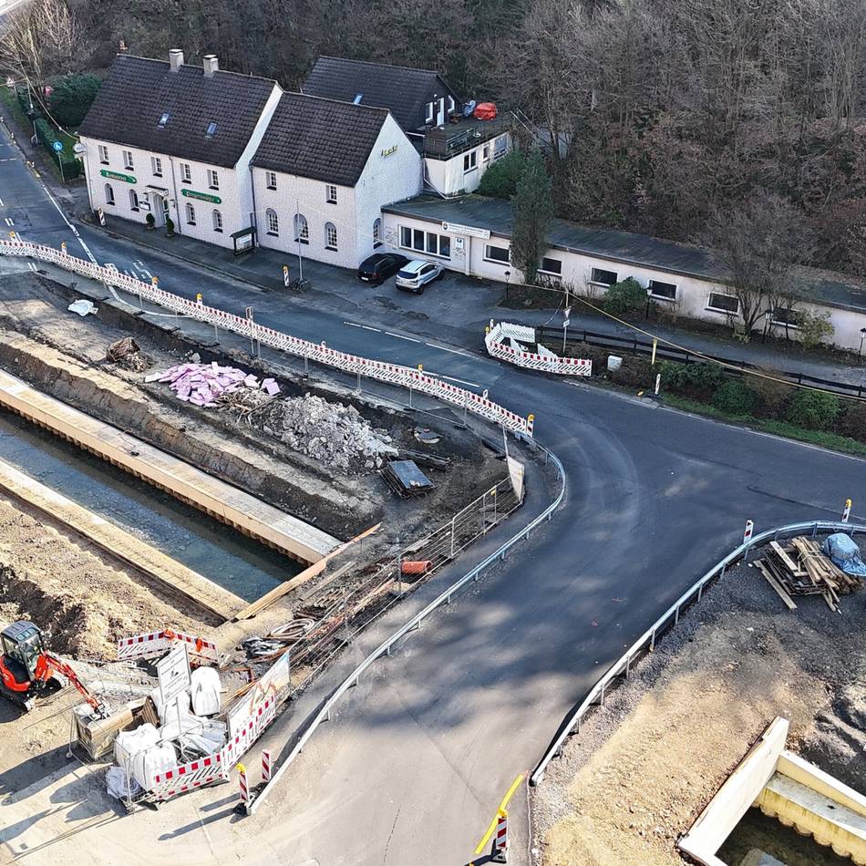 An der Stadtgrenze Remscheid / Wermelskirchen: Ein seltener Anblick auf den Eschbach