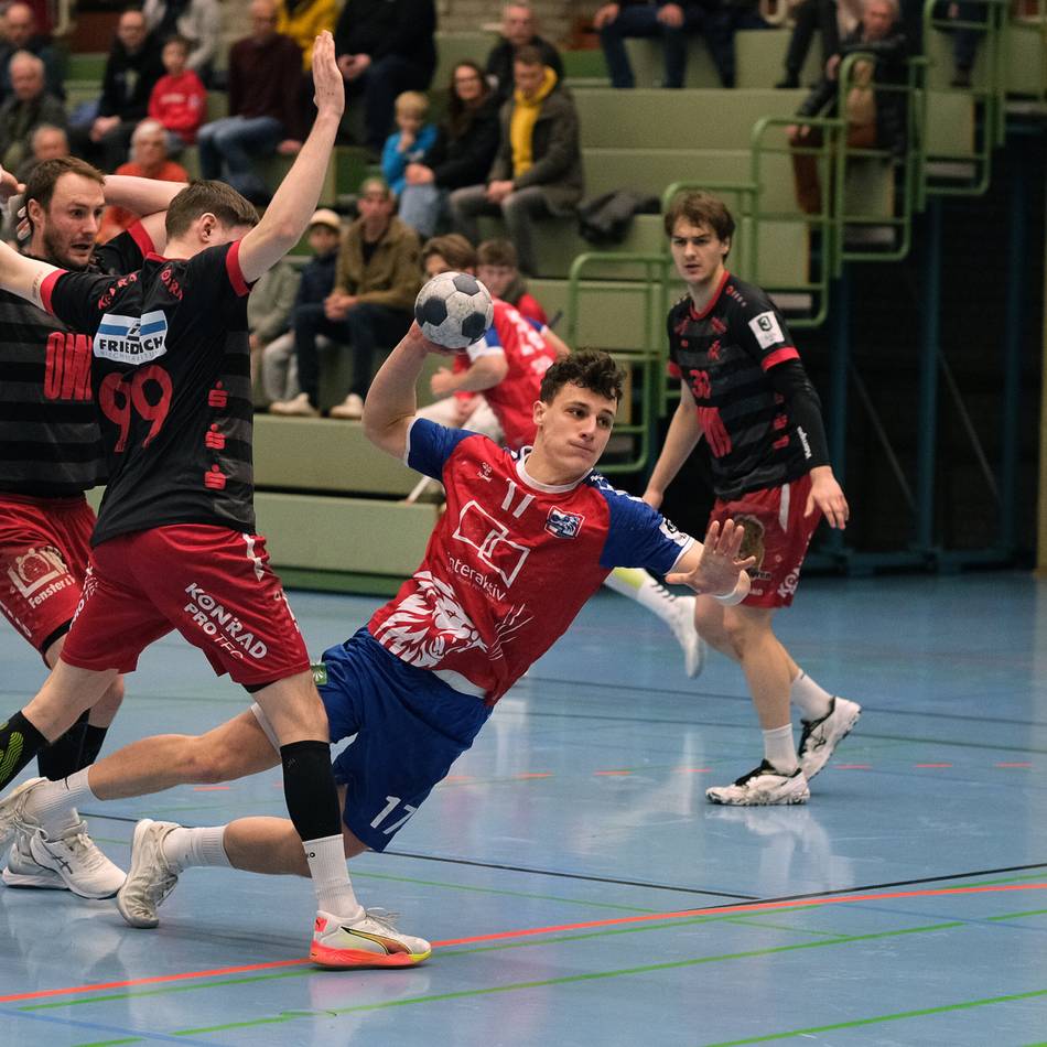 Schützenfest in Liga drei: Handballer von Interaktiv sichern fulminant die Liga