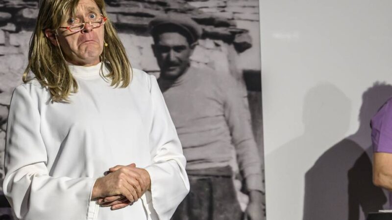 Kabarett in Kaarst: Gottschalk, Lindenberg und Kinski auf einer Bühne