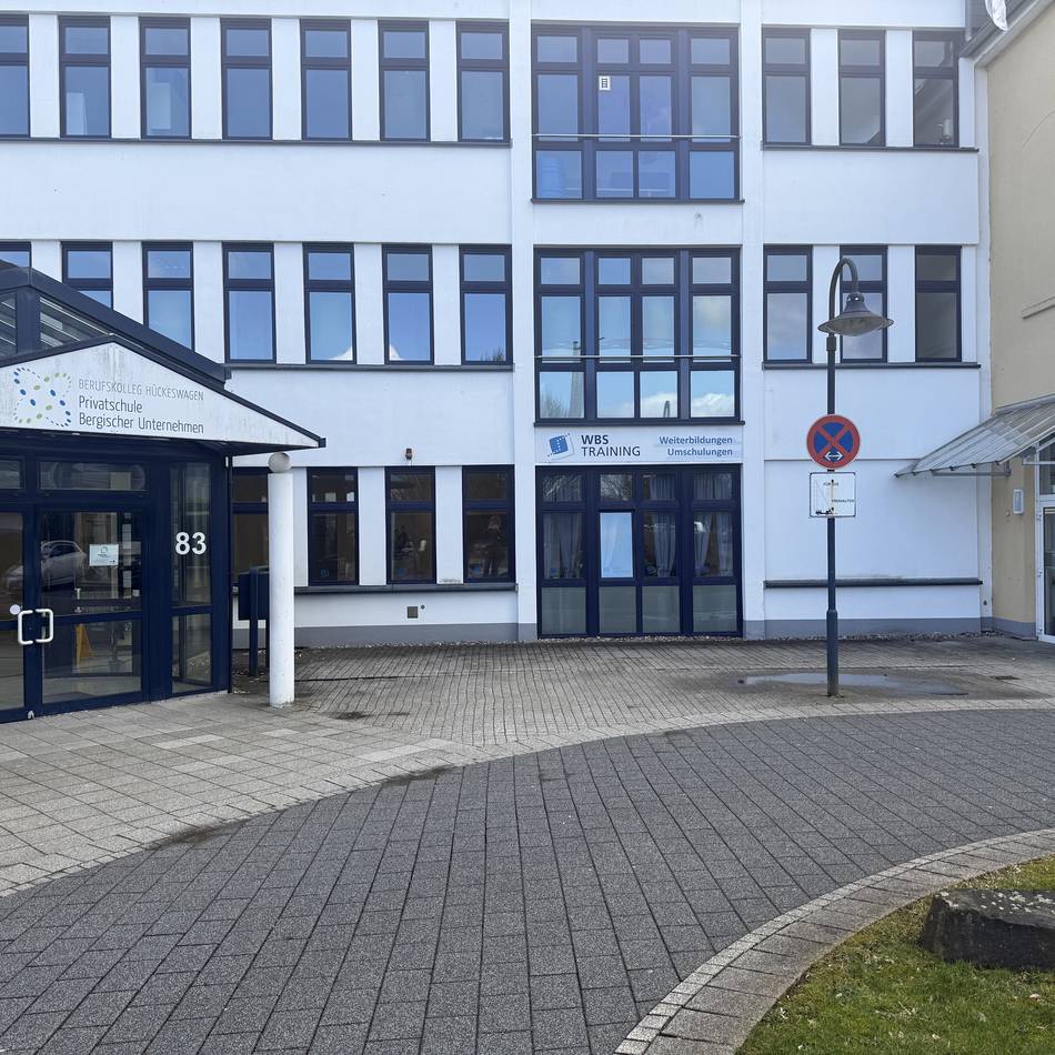 Bildung in Hückeswagen: 140 Quadratmeter mehr Platz fürs Berufskolleg