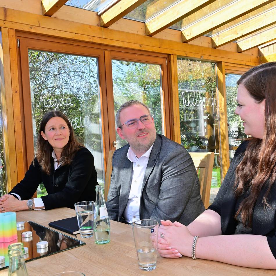 Influencer pfeift für Zinnoberhaus in Dormagen: „Trauer ist erst mal Trauer und keine Diagnose“