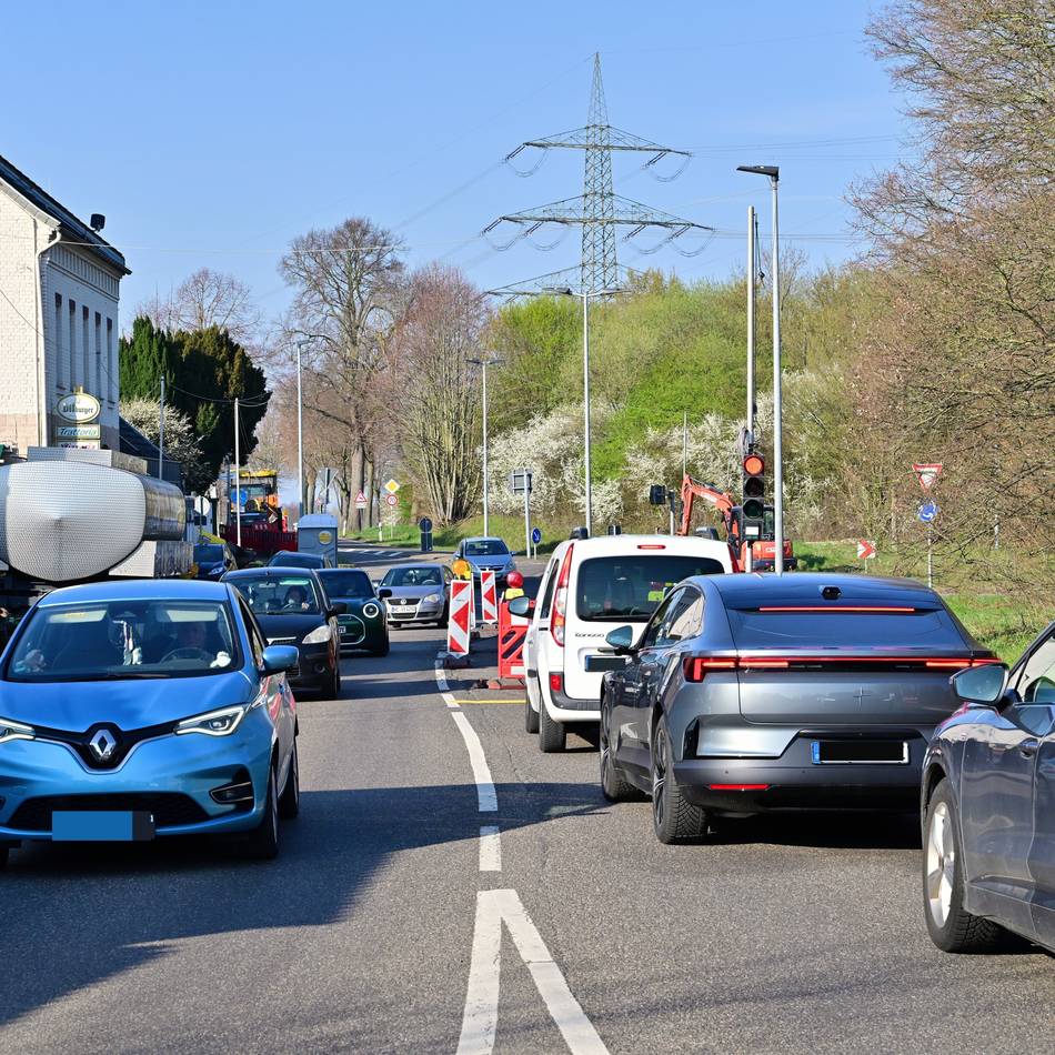 Nach Umplanung der Arbeiten: Bauzeit an Kreisverkehr in Anstel verdoppelt sich