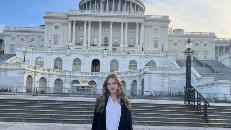 Meerbuscherin erlebt Alltag in den USA: Statt Politik stehen Schule, Sport und Religion im Fokus