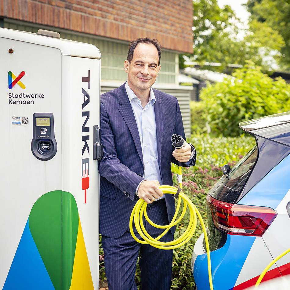 Mobilität in Kempen: Crowdfunding-Projekt für mehr E-Ladesäulen startet