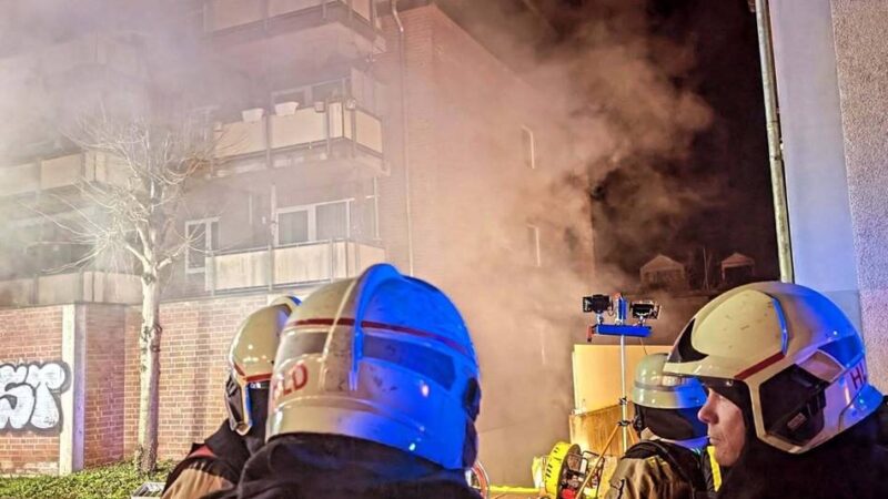 50 Bewohner in Hilden gerettet: Feuer in Tiefgarage – war es Brandstiftung?