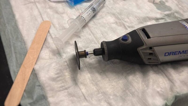 Krankenhaus in Radevormwald: Feuerwehr hilft einem Kind in der Notaufnahme