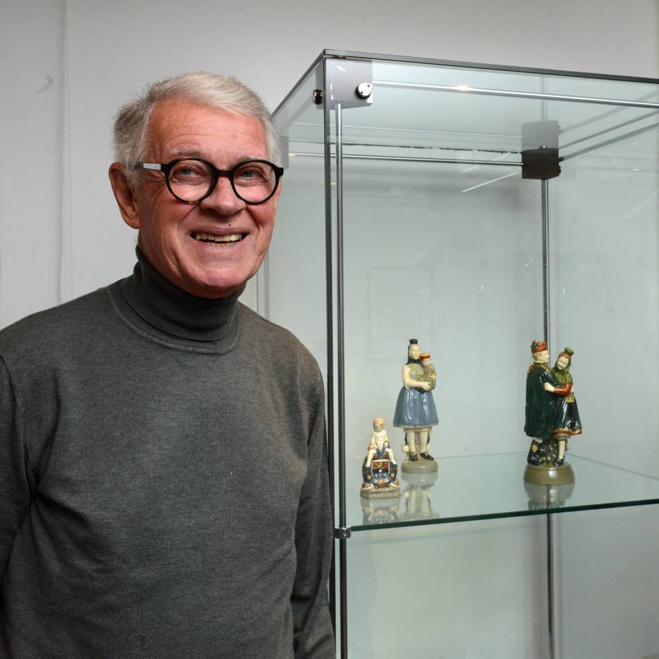 Fliesen und Keramik des Jugendstils im Kreismuseum Zons: „Diese Ausstellung ist für mich der Höhepunkt meines Sammlerlebens“