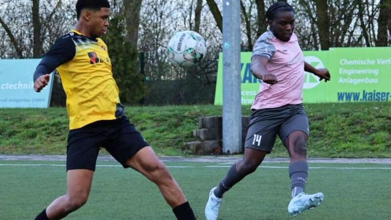 Derbysieg für U19 des SC St. Tönis: Torschütze muss verletzt raus – St. Tönis deklassiert KFC Uerdingen